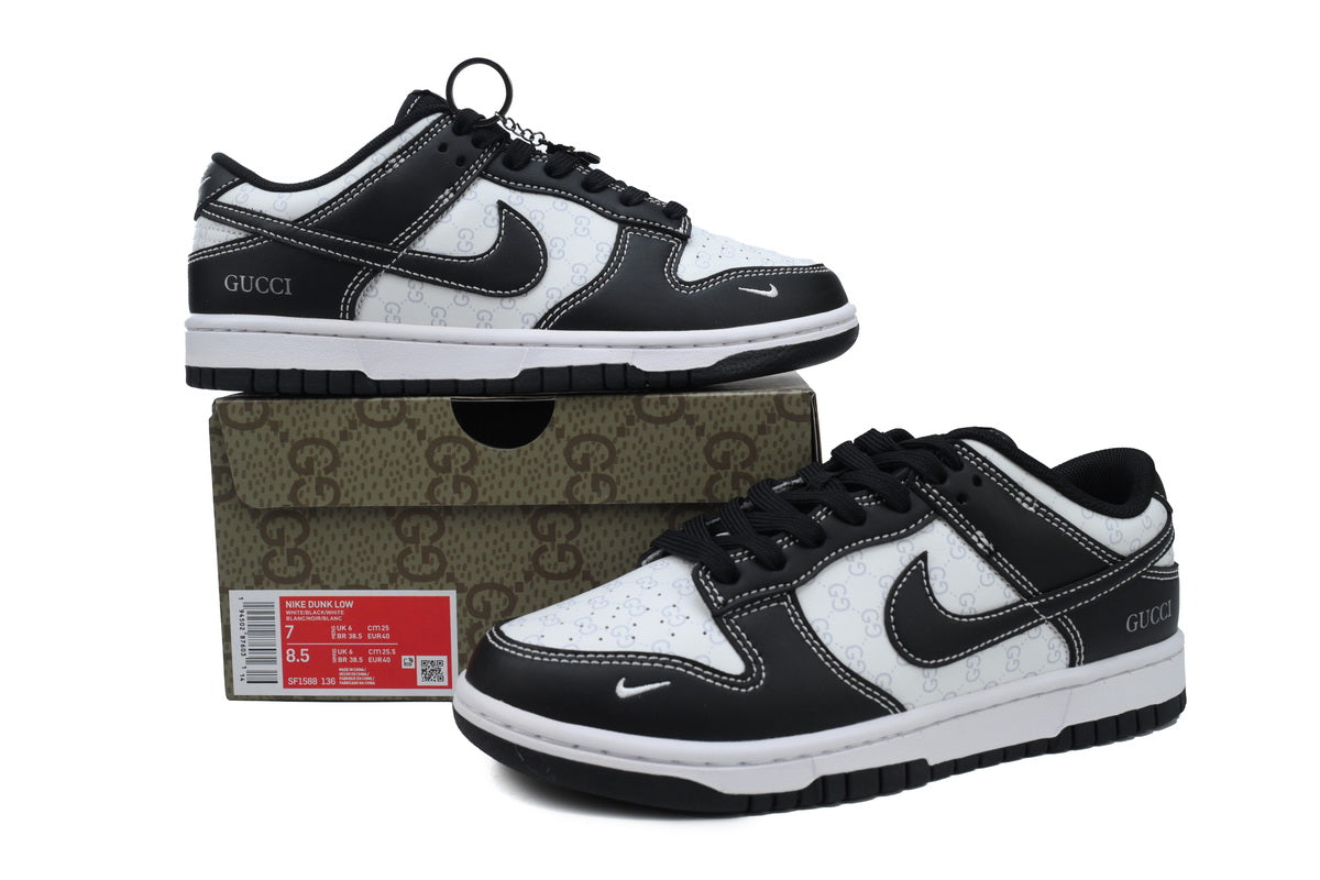 Nike Dunk Low - Premium Sneaker