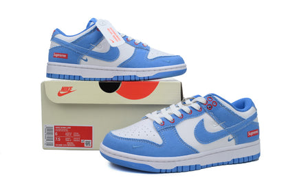 Nike SB Dunk Low x Supreme - Unisex