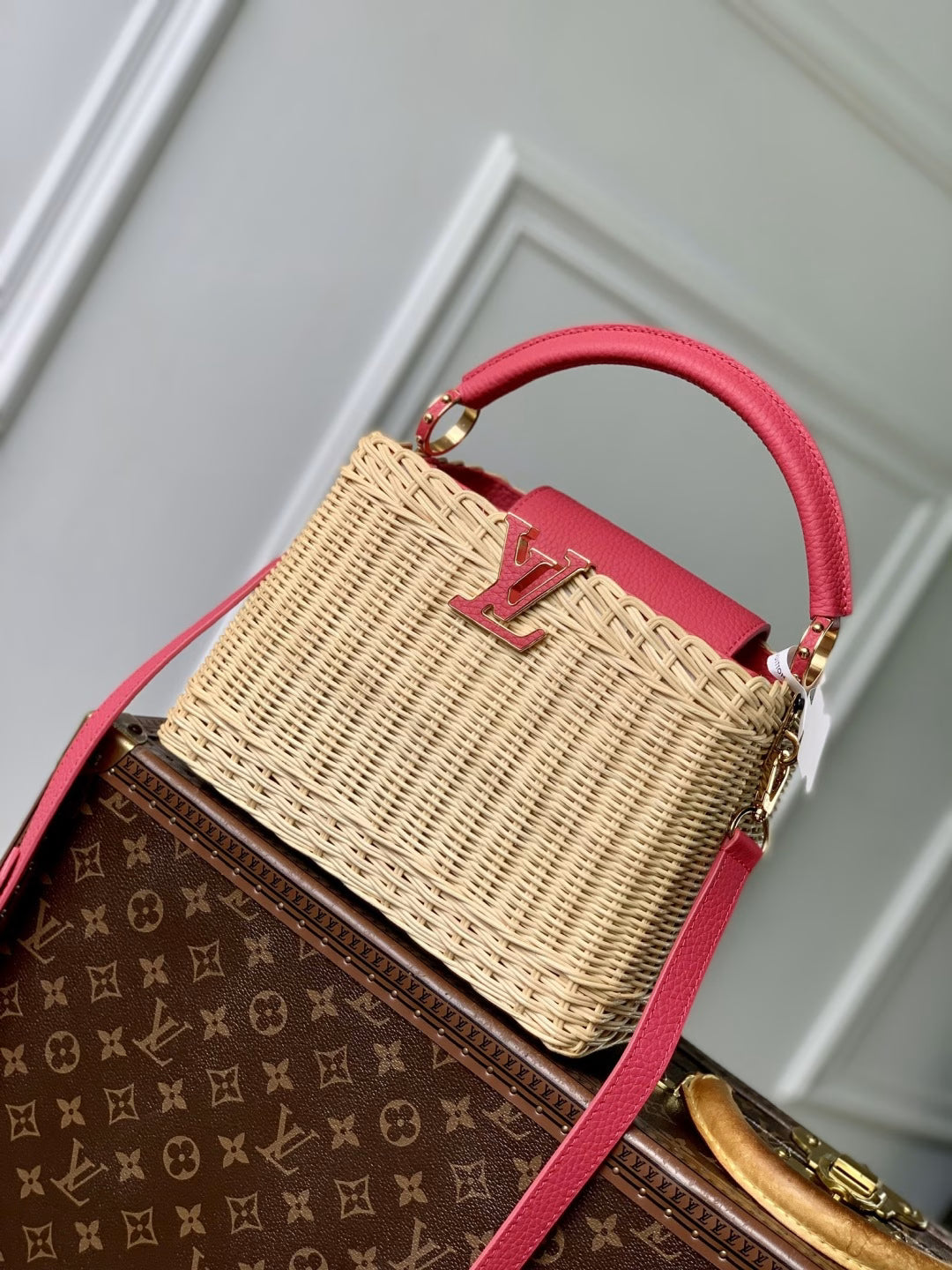LV * TM Capucines Mini